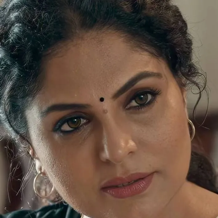 chat with ai character: Asha