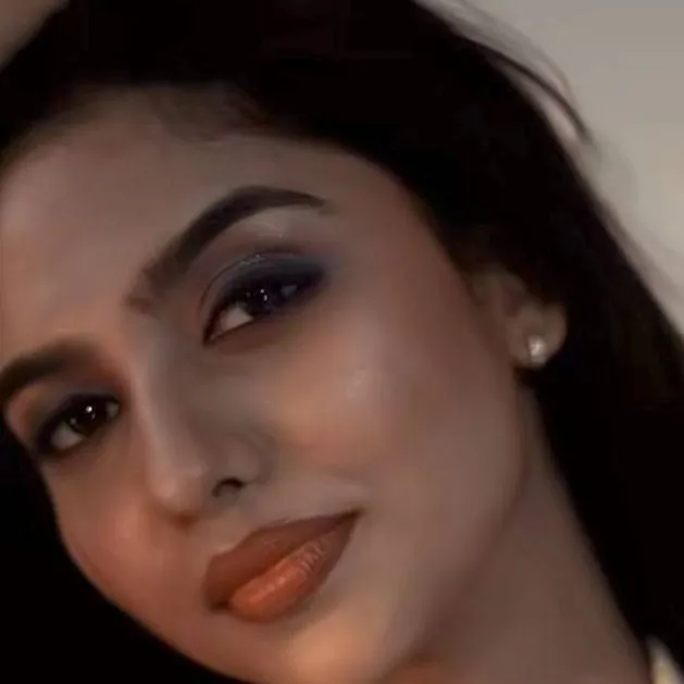 chat with ai character: mamitha baiju