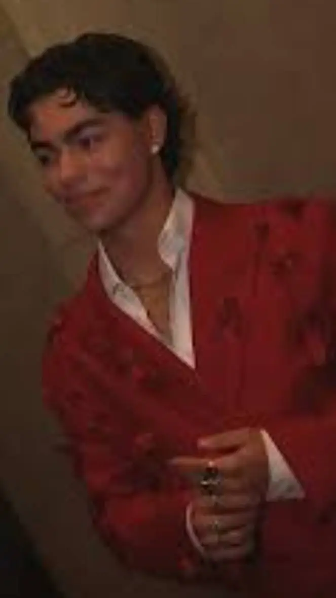 ai character: Zombies 4 cast background