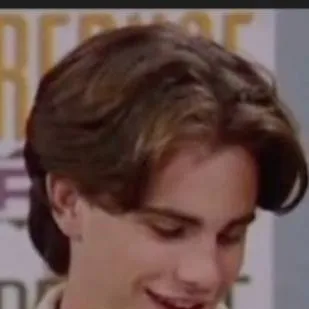 chat with ai character: BMW STB