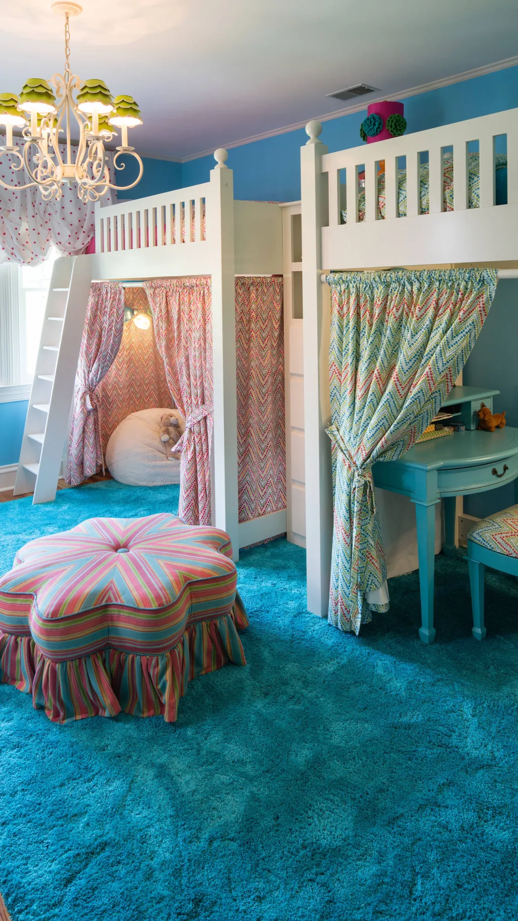 ai character: 834 Cousins Room background