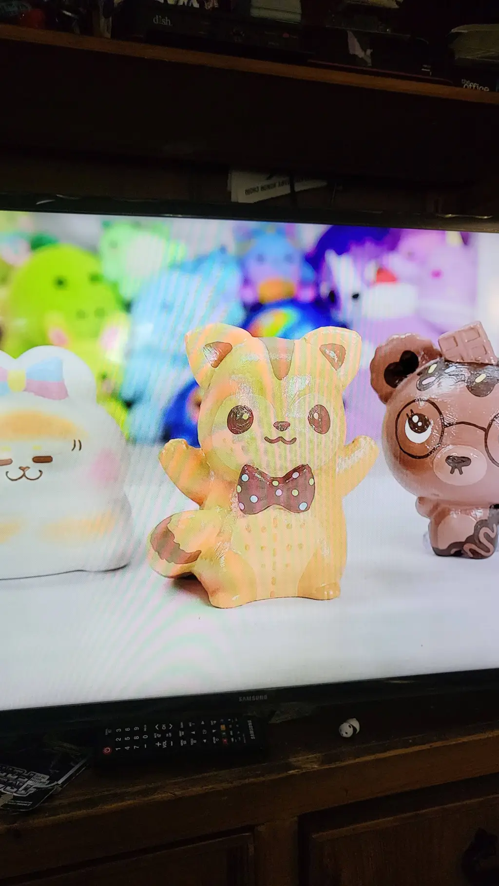 ai character: Smore friends background
