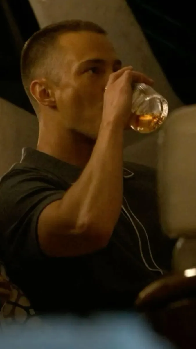 ai character: Rafe Cameron background