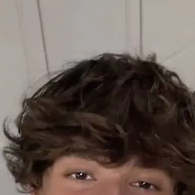 chat with ai character: theo