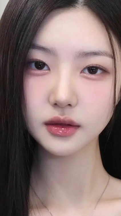 ai character: luna background