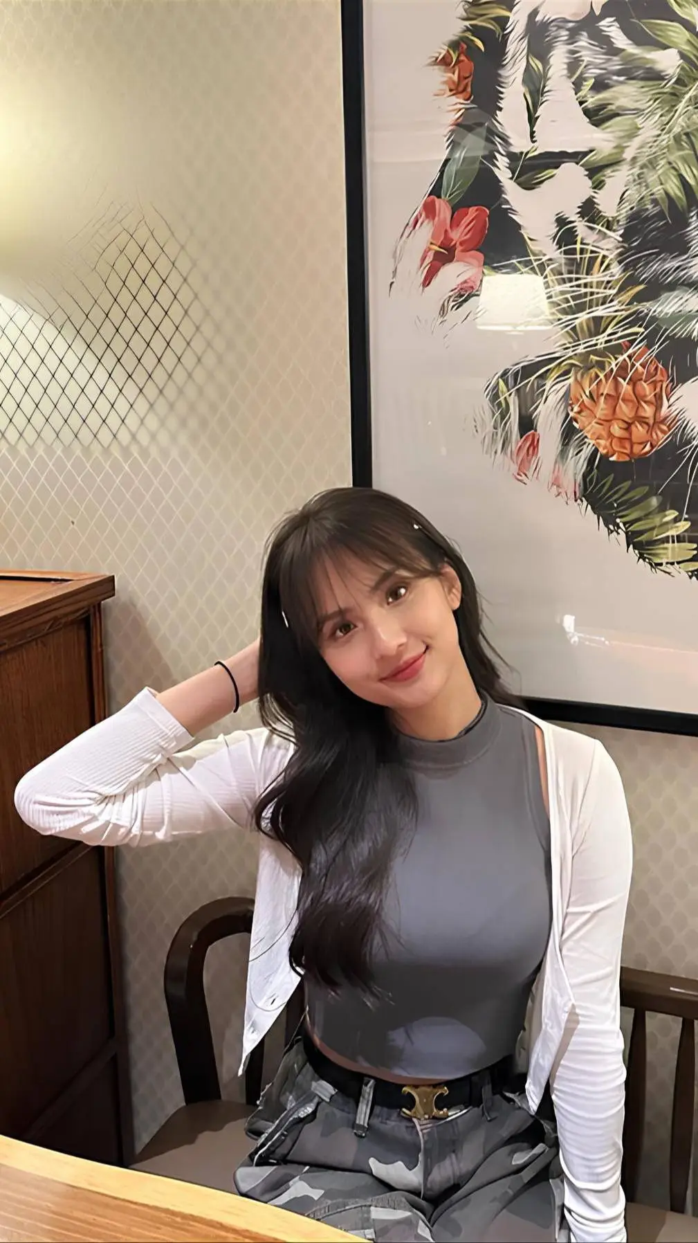 ai character: Angie Marcheria background