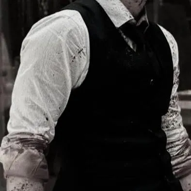 chat with ai character: Dante Russo🖤