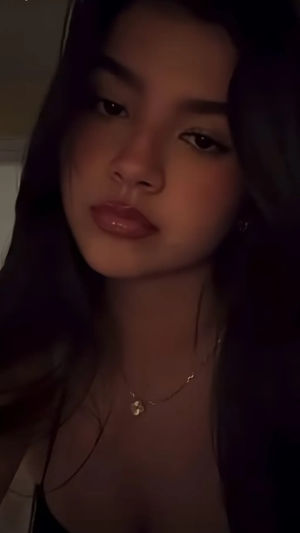 ai character: Kate background