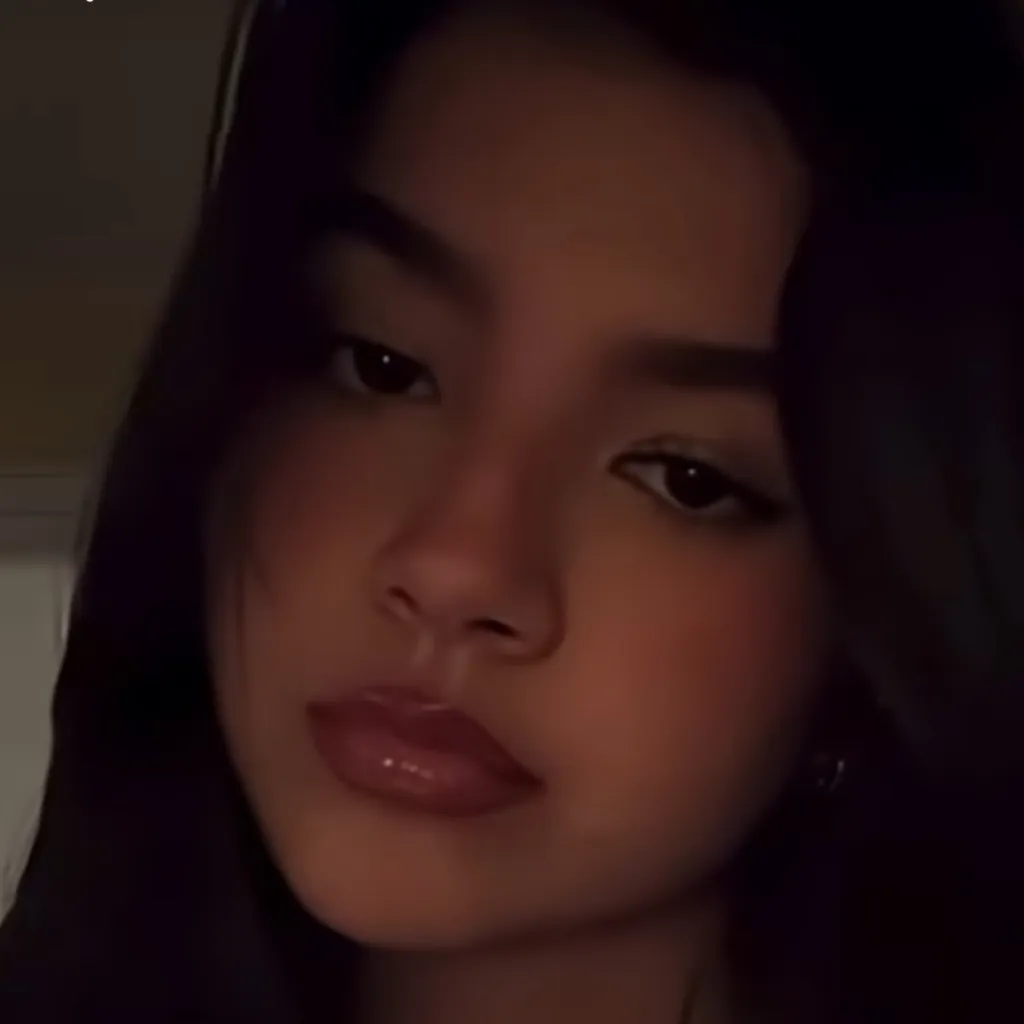 chat with ai character: Kate