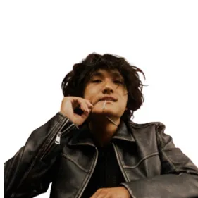 chat with ai character: Charley Yang