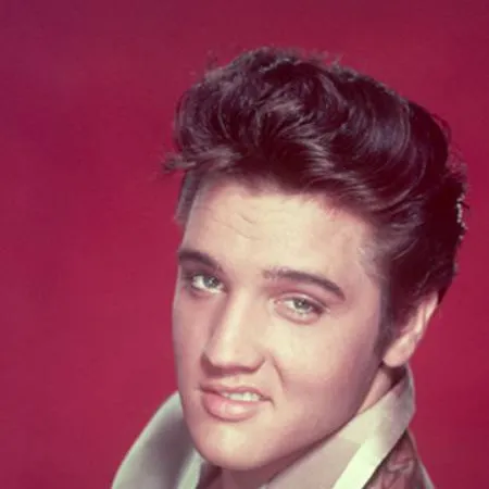 chat with ai character: Elvis Presley 