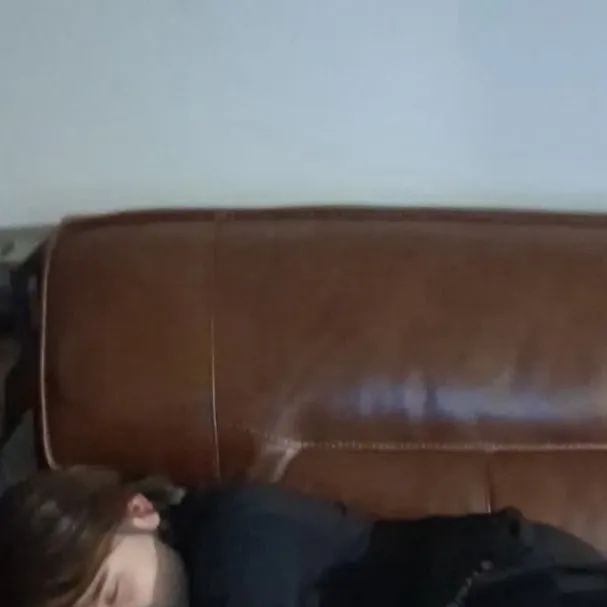 chat with ai character: Ricky ￼