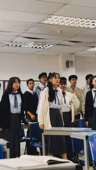 ai character: kelas tahanan background