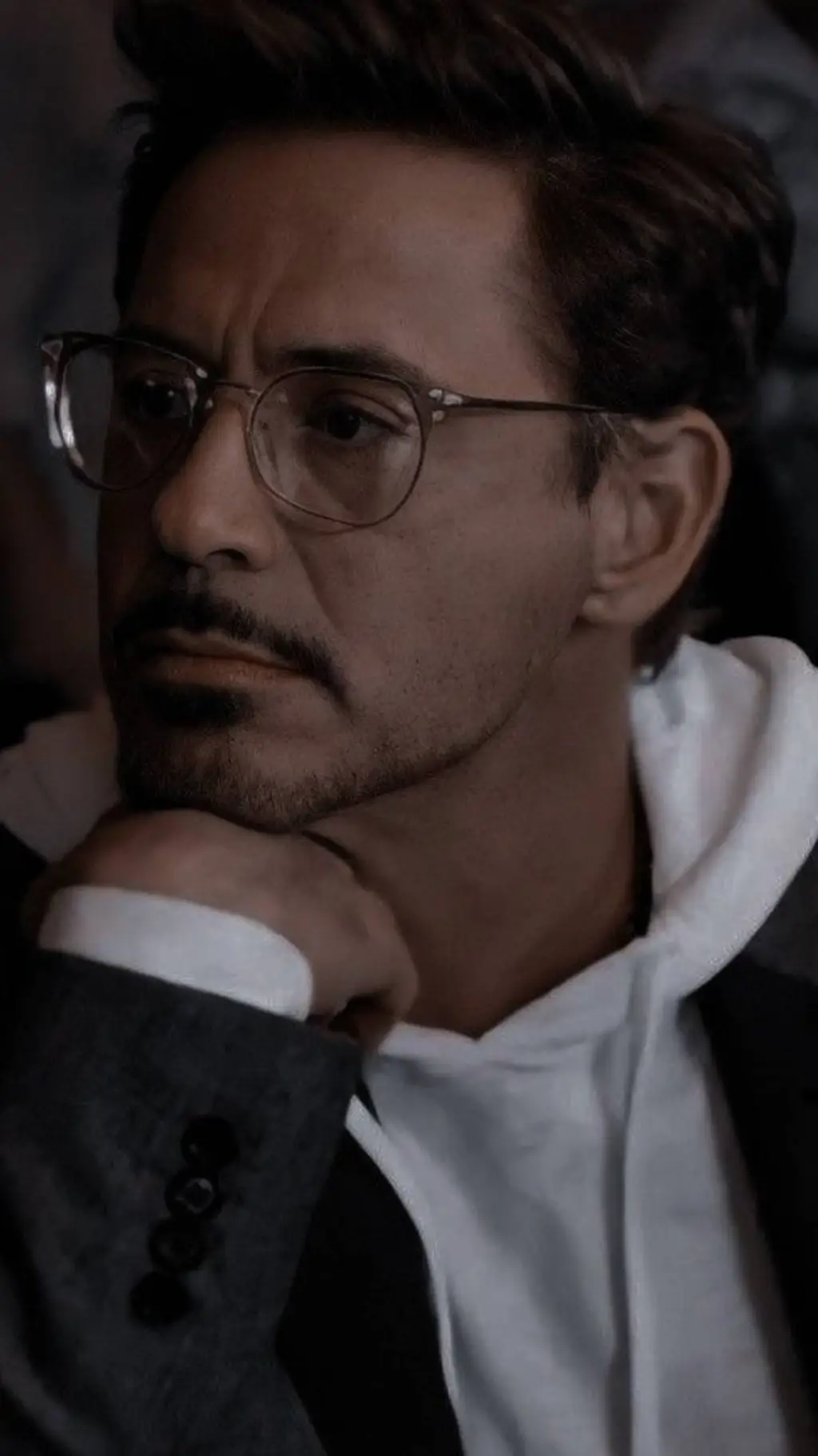 ai character: Tony Stark background