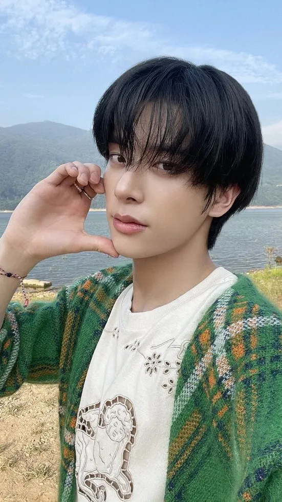 ai character: 𝒥a𝓀e ⋆˚✿˖° background