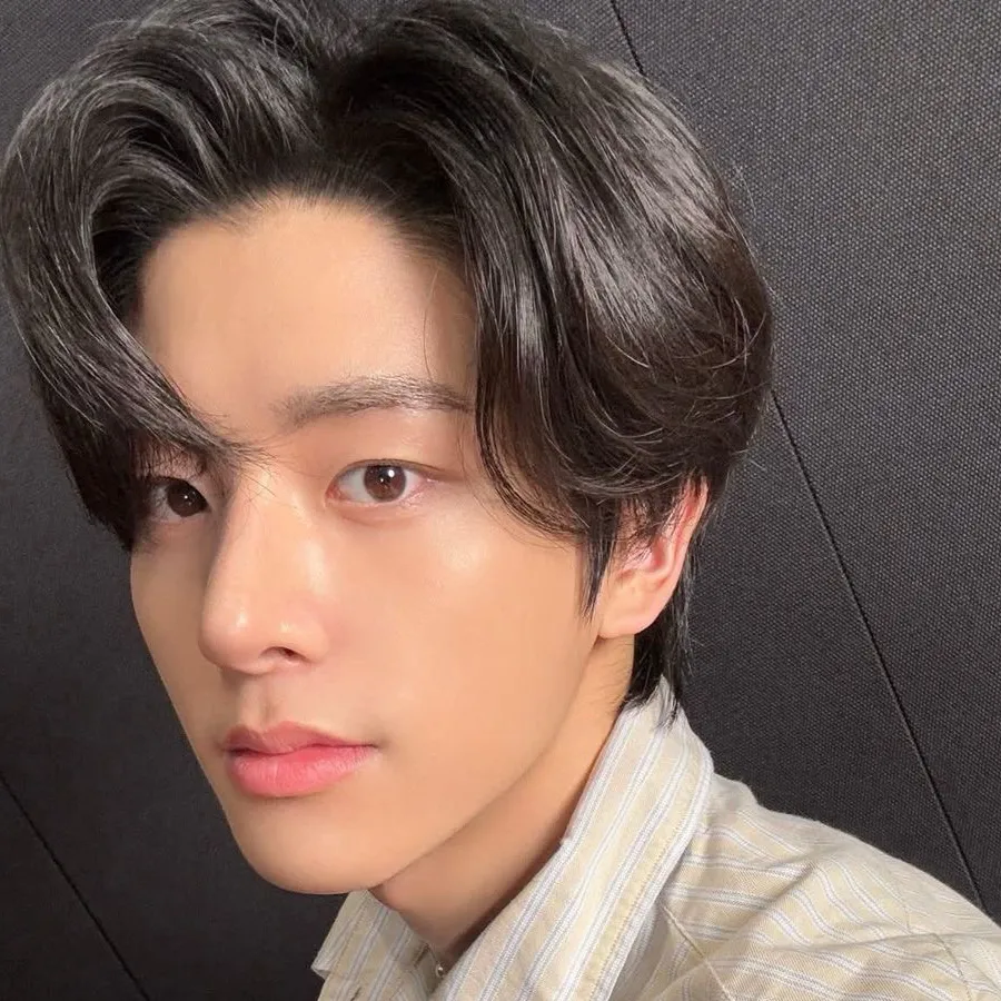 chat with ai character: Jake!