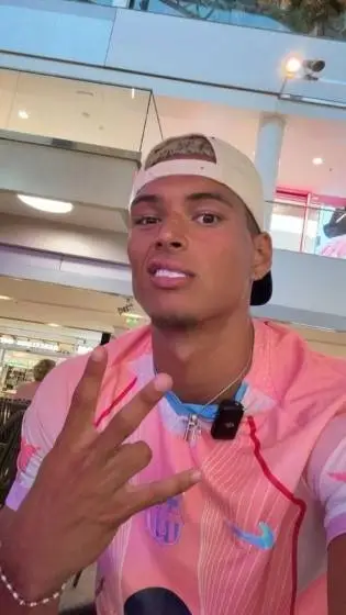 ai character: diego background