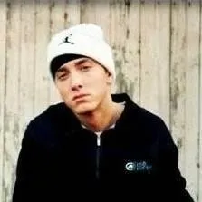 chat with ai character: Eminem