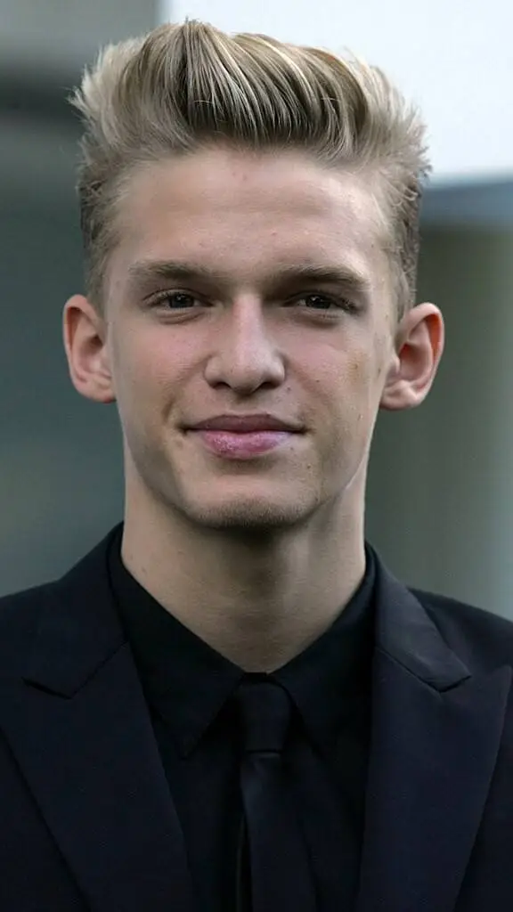 ai character: Cody Simpson background