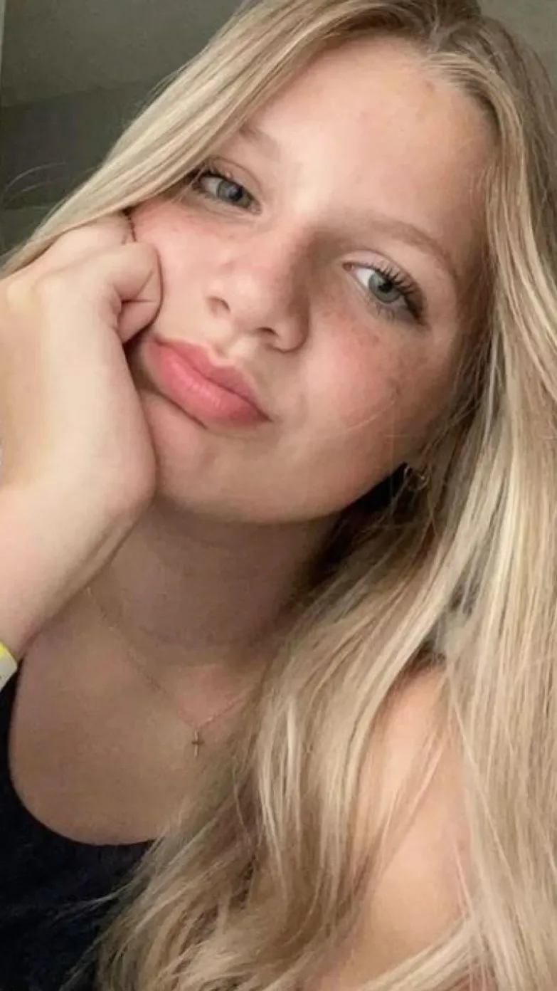 ai character: Aubreigh Wyatt  background