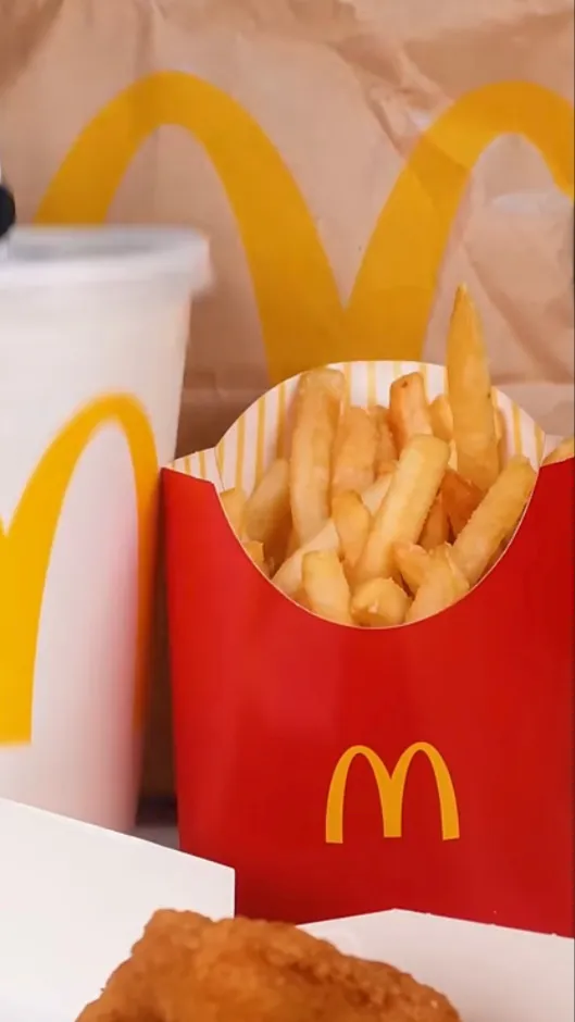 ai character: Idk background