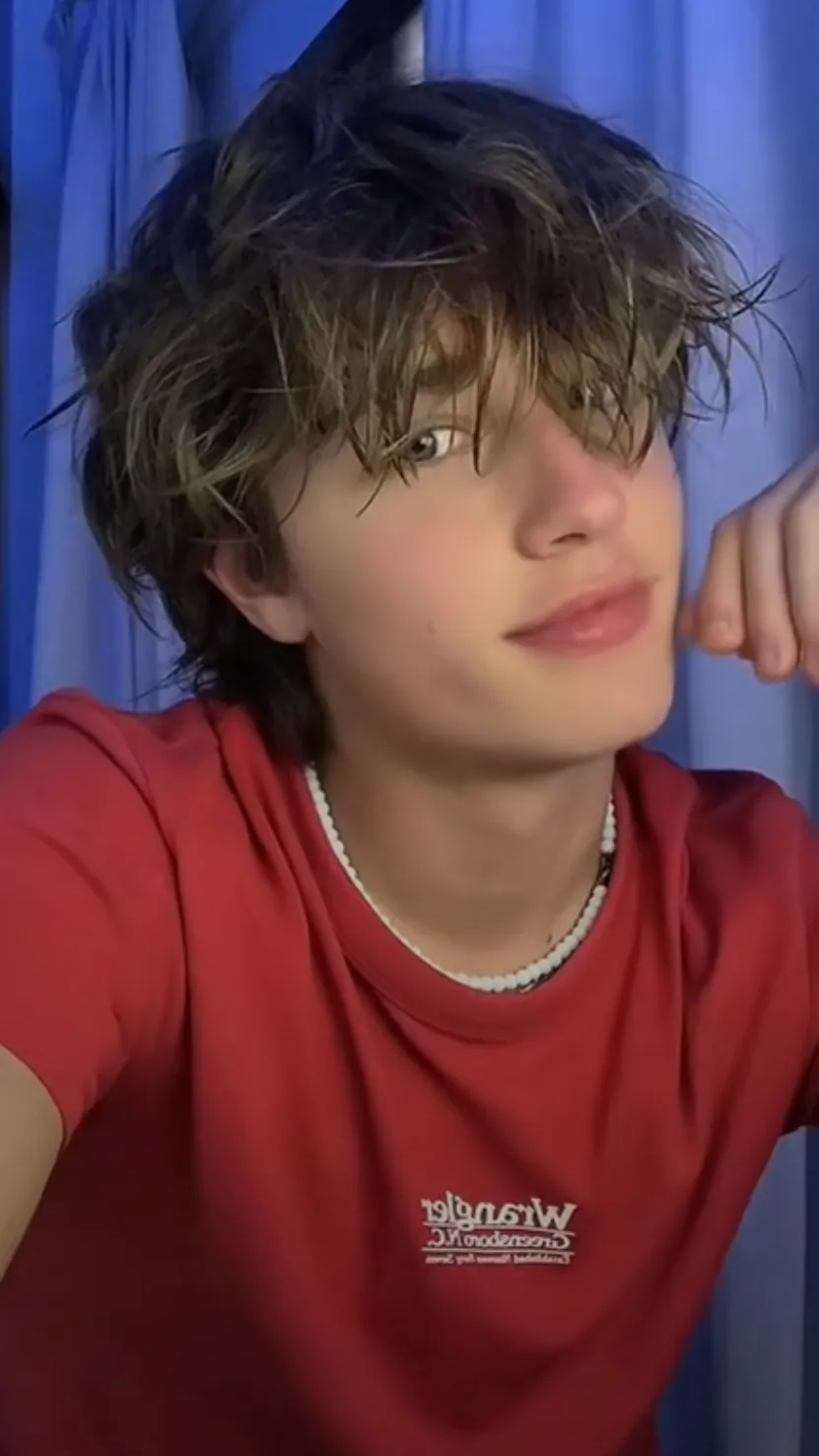 ai character: Ryder background