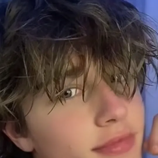 chat with ai character: Ryder