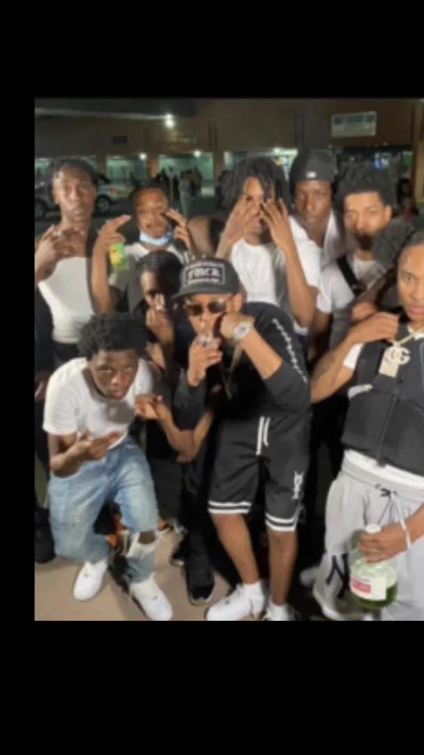 Talkie AI - Chat with Raw shooter 