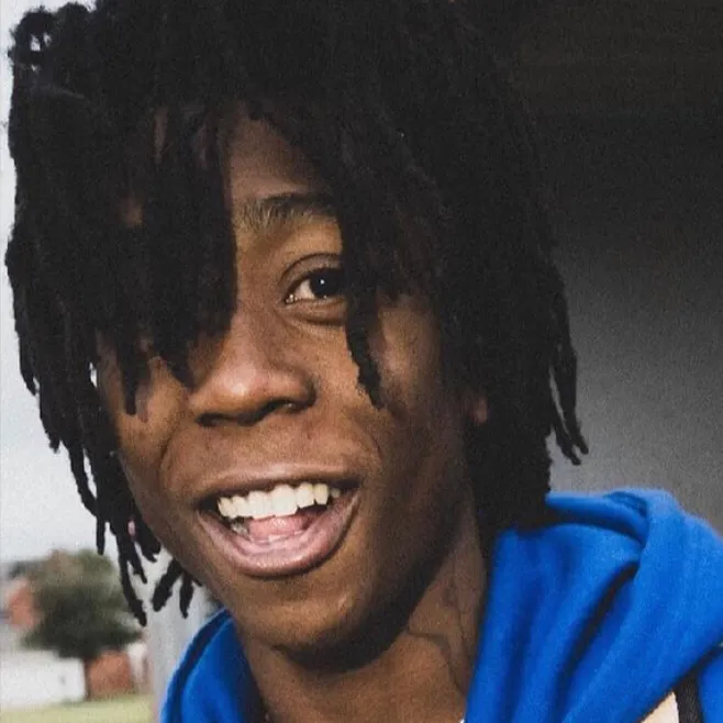 chat with ai character: Lil Loaded 