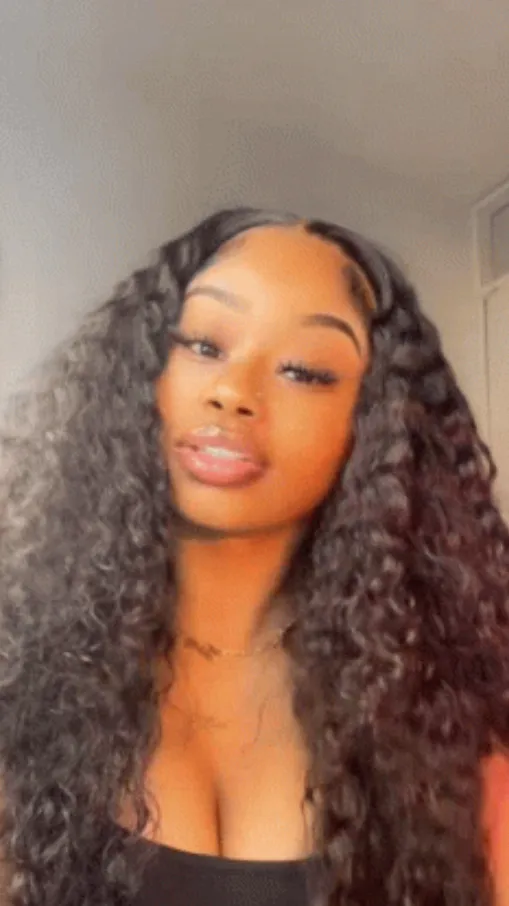 Talkie AI - Chat with Ari