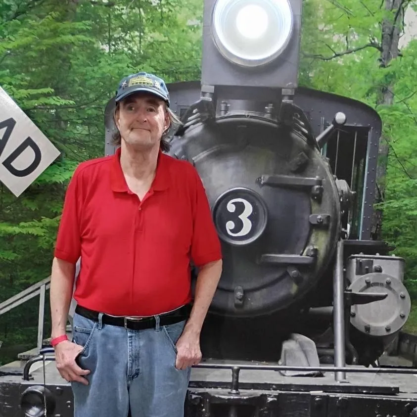 chat with ai character: Average Railfan 