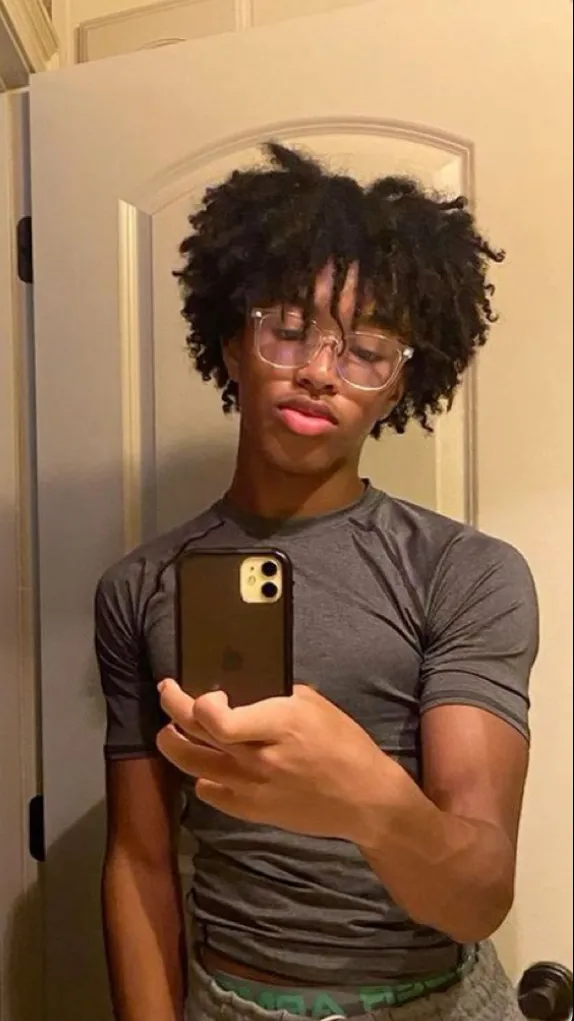 ai character: Bryson background