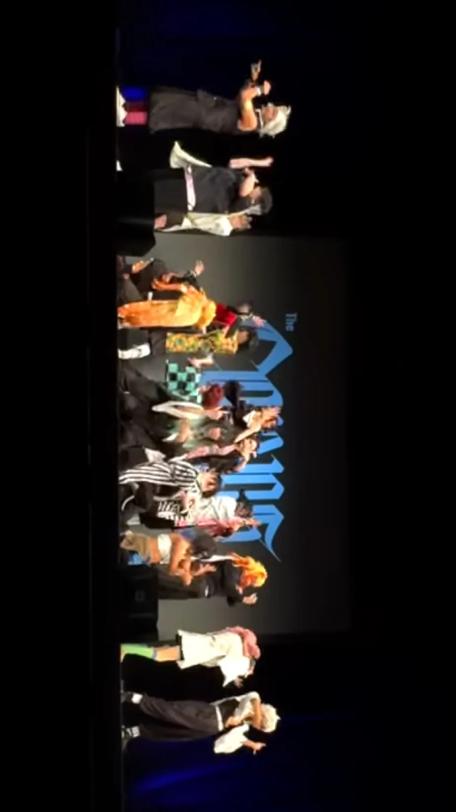 ai character: Anything kny background