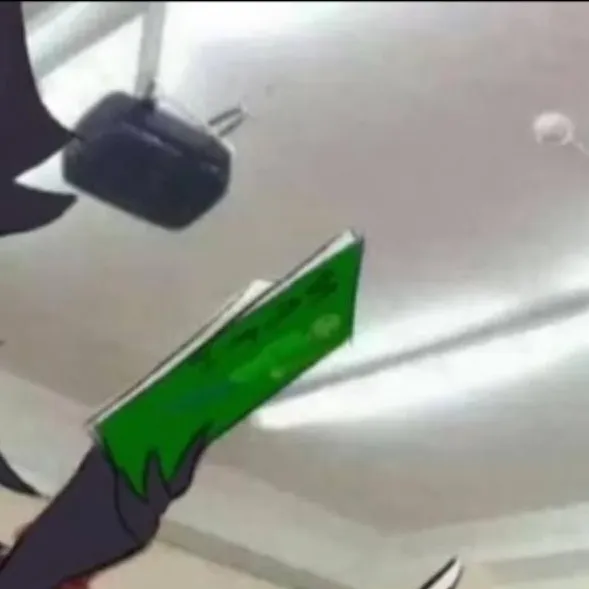 chat with ai character: Miss circle 