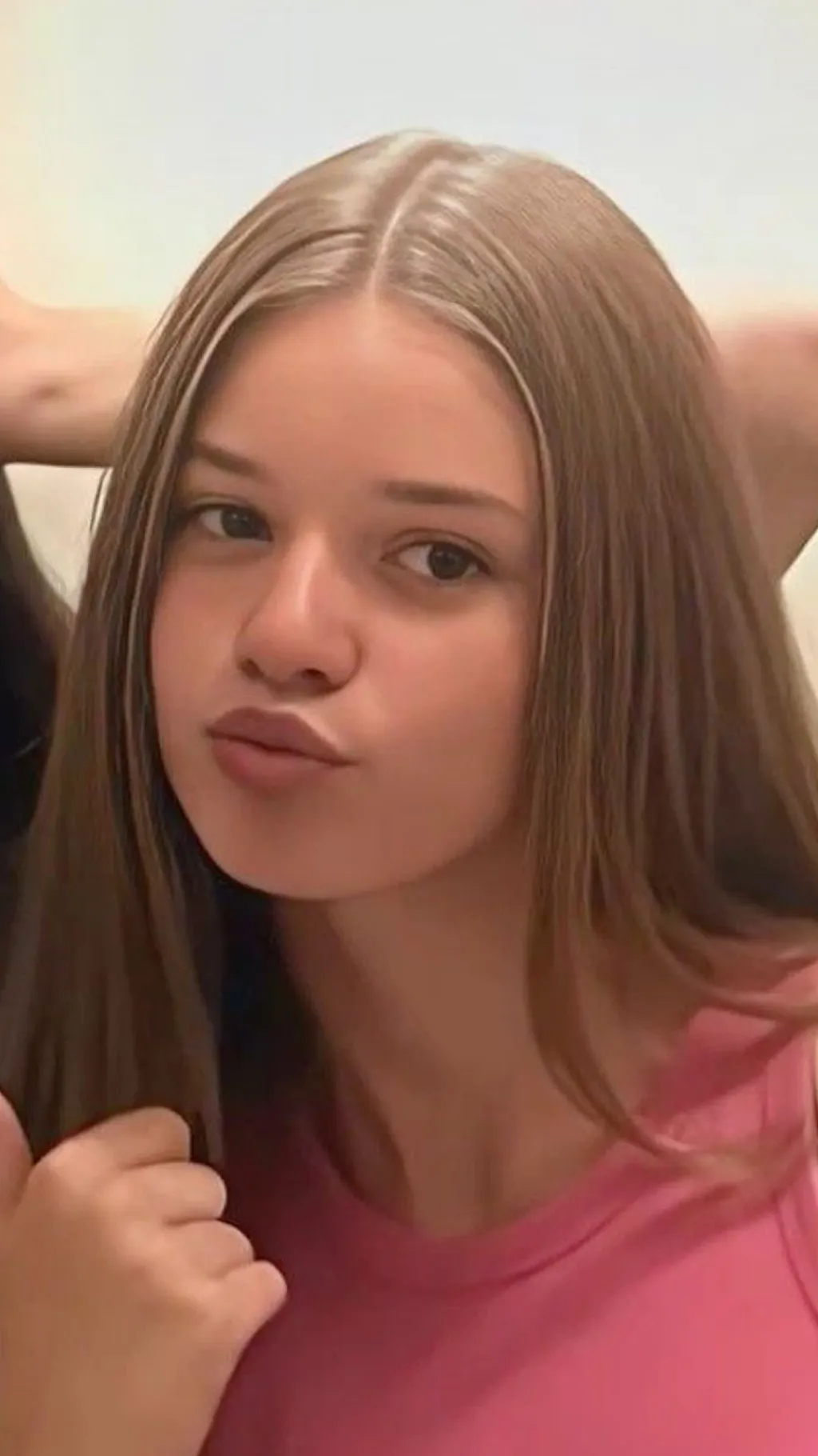 ai character: Irina  background