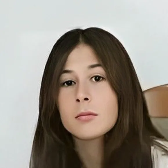 chat with ai character: Ana Bozovic 