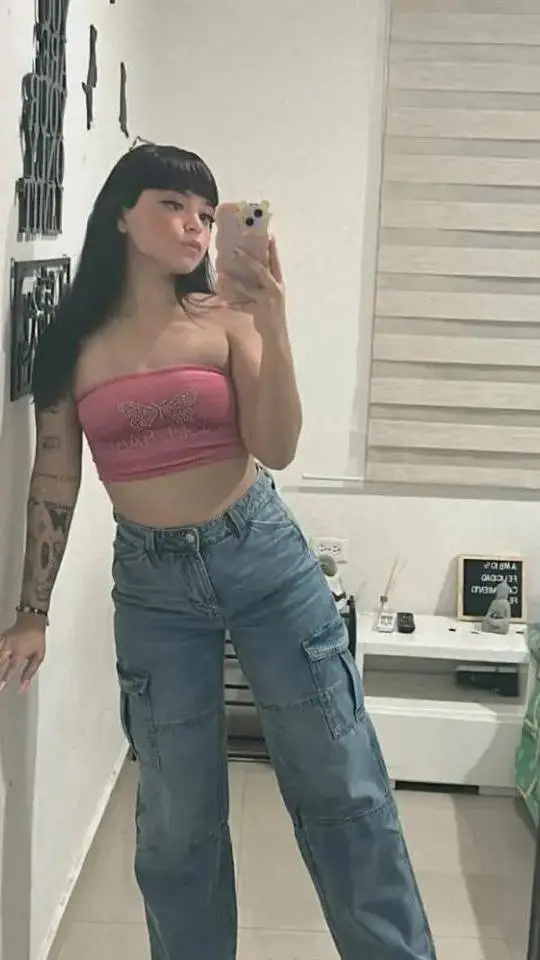 ai character: Katie background