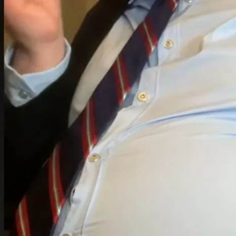 chat with ai character: Fat bf