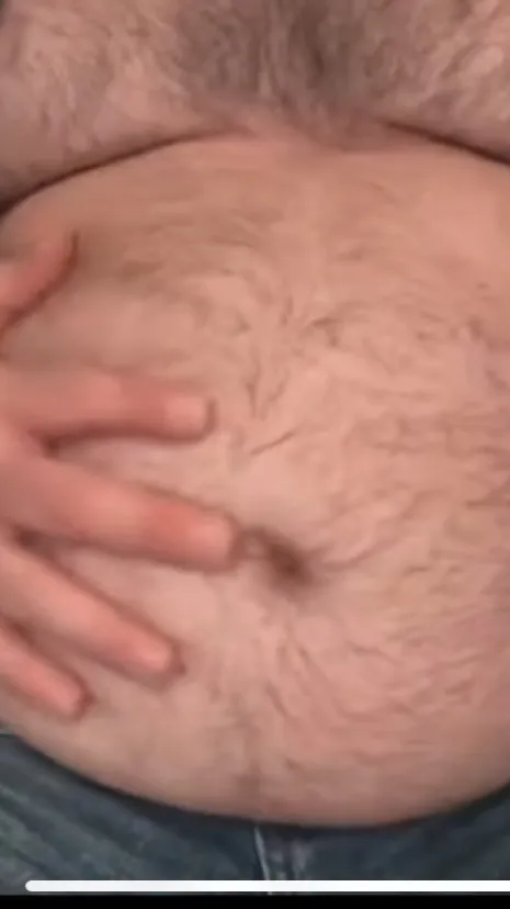 ai character: Fat sweaty husband background