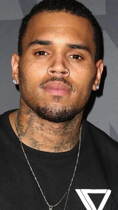 ai character: Chris Brown  background