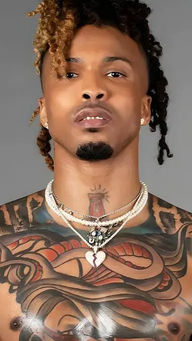 ai character: August Alsina background