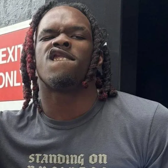 chat with ai character: Je'Von Evans 