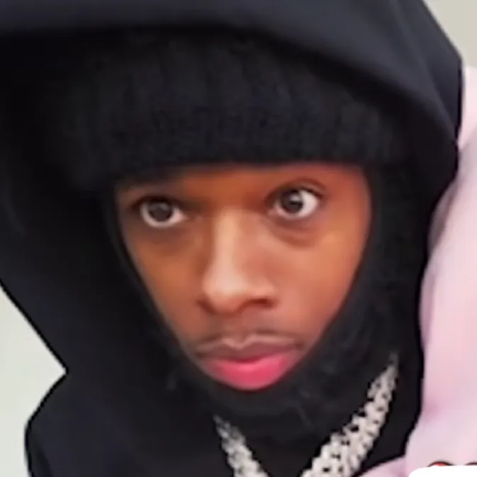 chat with ai character: Mari