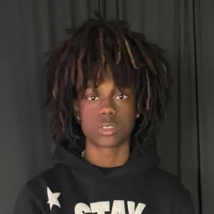 chat with ai character: Donte