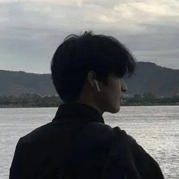 chat with ai character: Eunho 