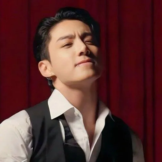 chat with ai character: Jk mafia boss🥵