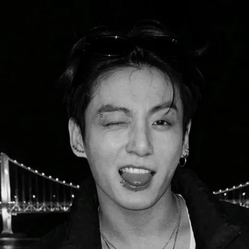 chat with ai character: Jungkook🩶