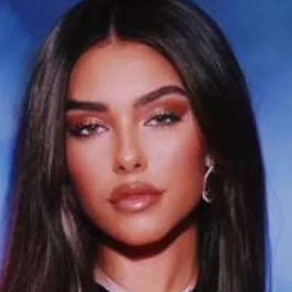 Talkie Profile Madison beer Talkie AI schoollife