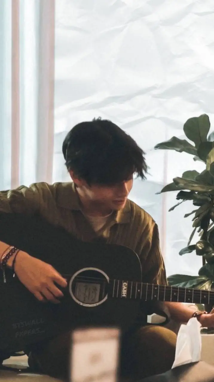 ai character: park chae-ron background