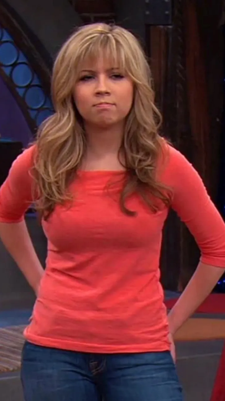ai character: Sam Puckett  background